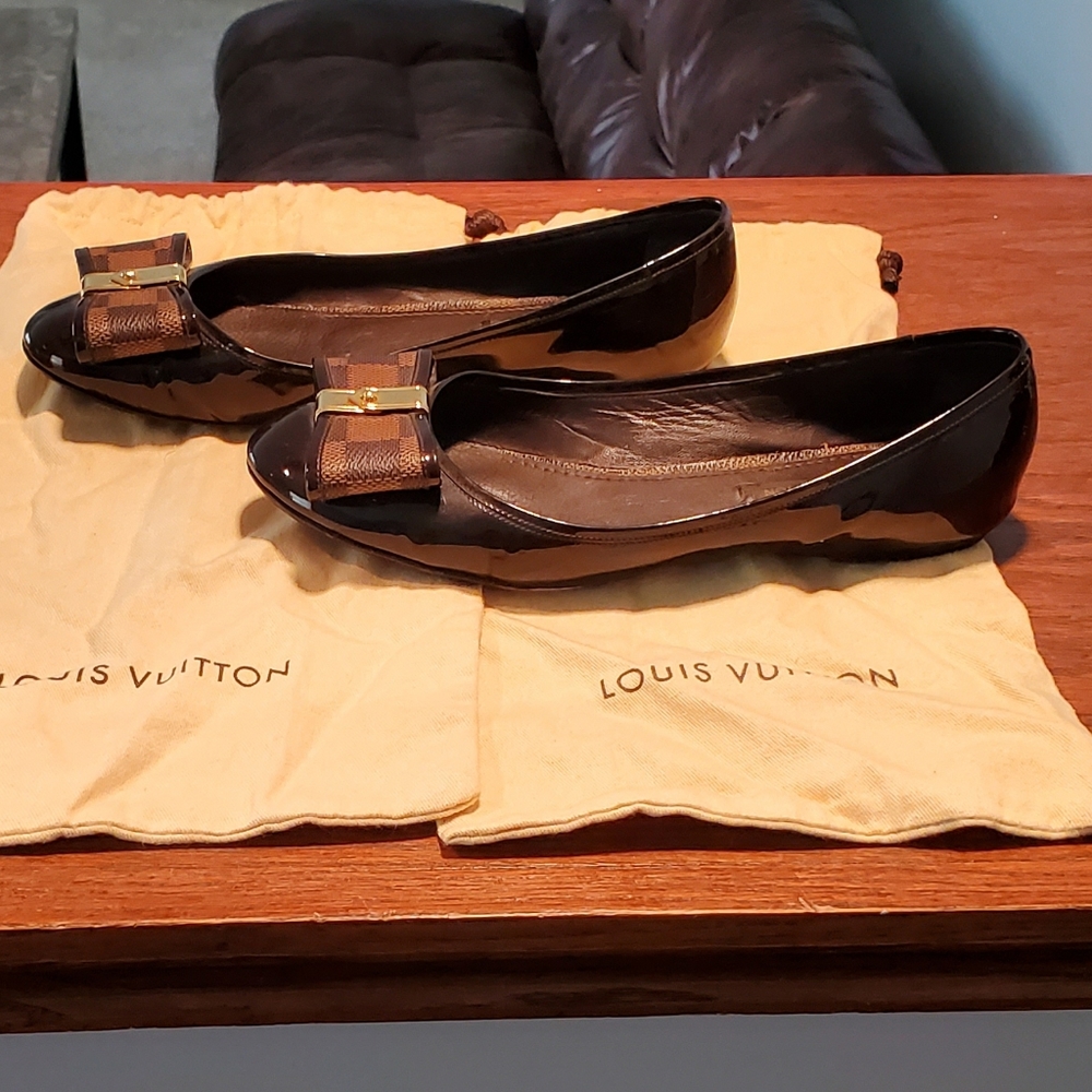Louis vuitton damier patent leather flats - Picture 4 of 4